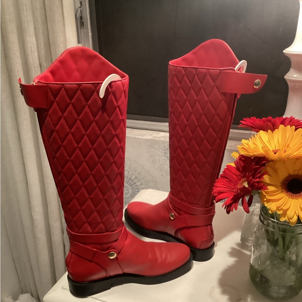 Tod’s Tivale leather knee high boot